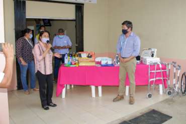 ADULTOS MAYORES DEL CENTRO DE ATENCIÓN DIURNA CUENTAN CON NUEVOS EQUIPOS DE FISIOTERAPIA